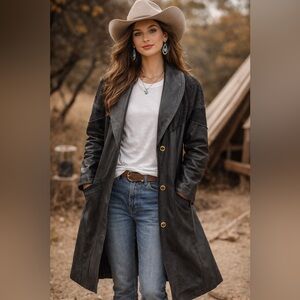 Vintage Y2K Maurices Women’s Black Long Leather Trench Coat size Medium